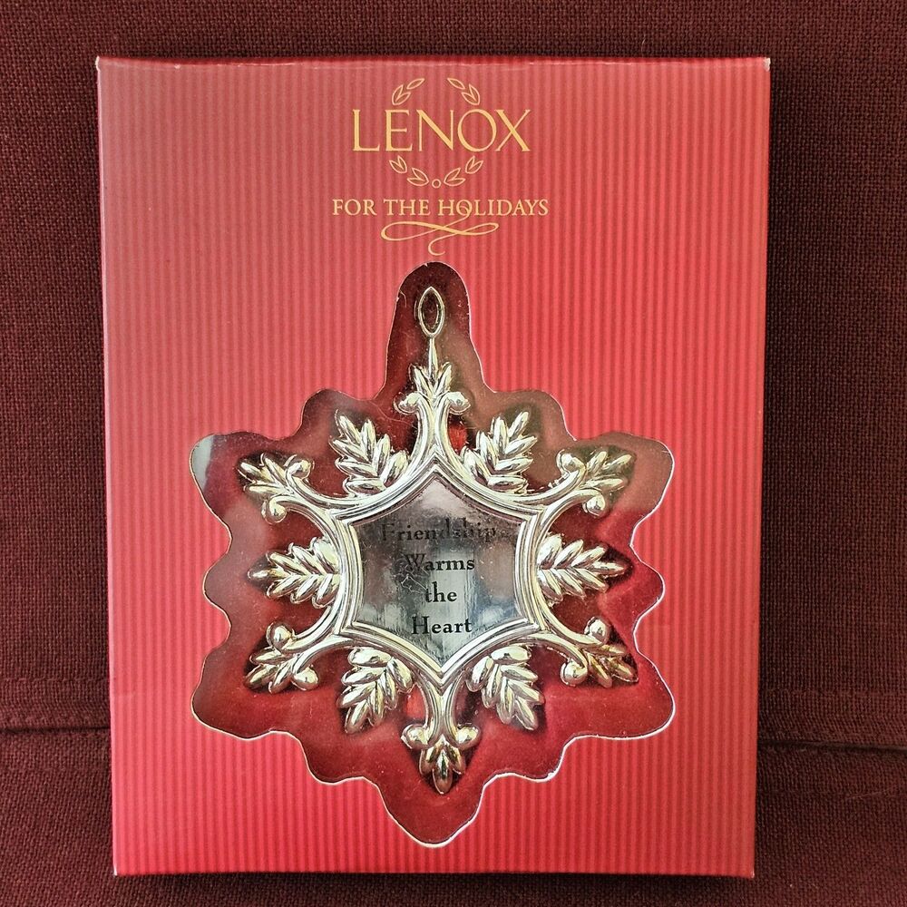 Lenox Sentiment Snowflake Christmas Ornament w/Box Friendship Warms the Heart